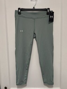NWT Under Armour Girls Motion Crop Leggings Sage Green YL